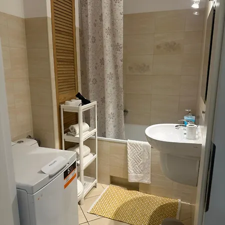Centrum Moniuszki10 Cityapart Parking Apartman